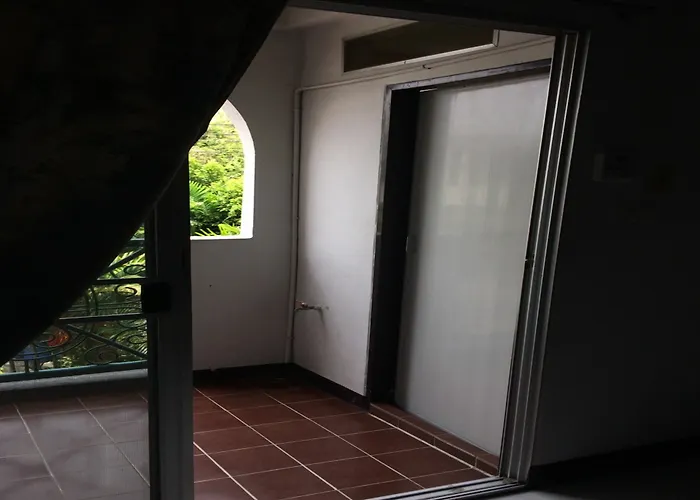 Hotel Baan Khun Mae Bangkok
