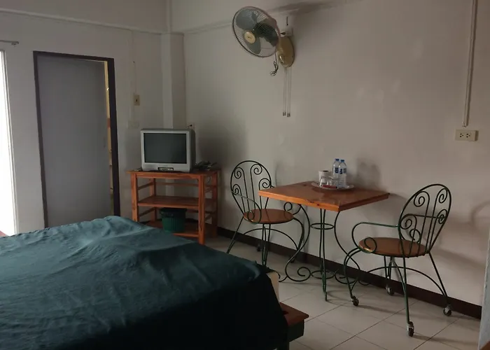 Baan Khun Mae Bangkok