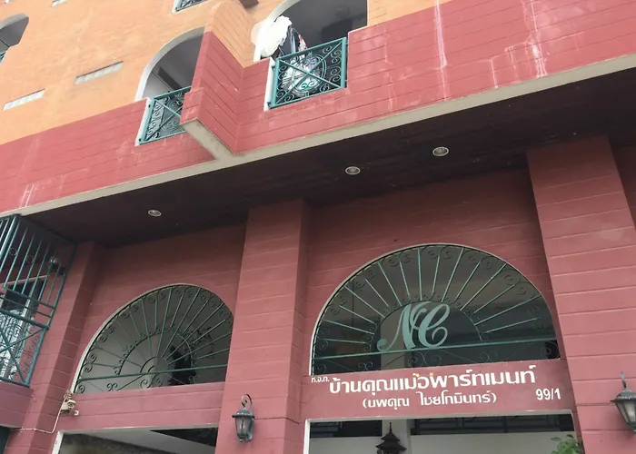 Baan Khun Mae 2* Bangkok