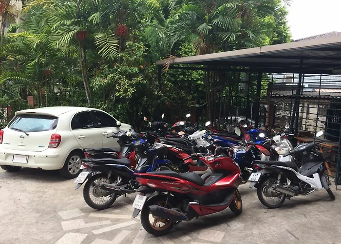 Baan Khun Mae 2*