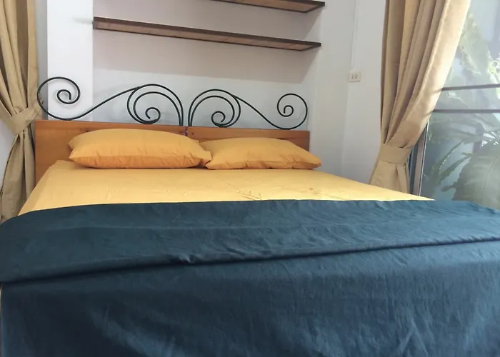 Baan Khun Mae Hotel